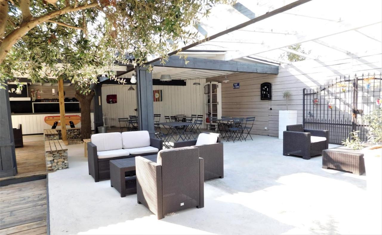 Le Prieure Saint Louis Bed & Breakfast Floure Екстериор снимка