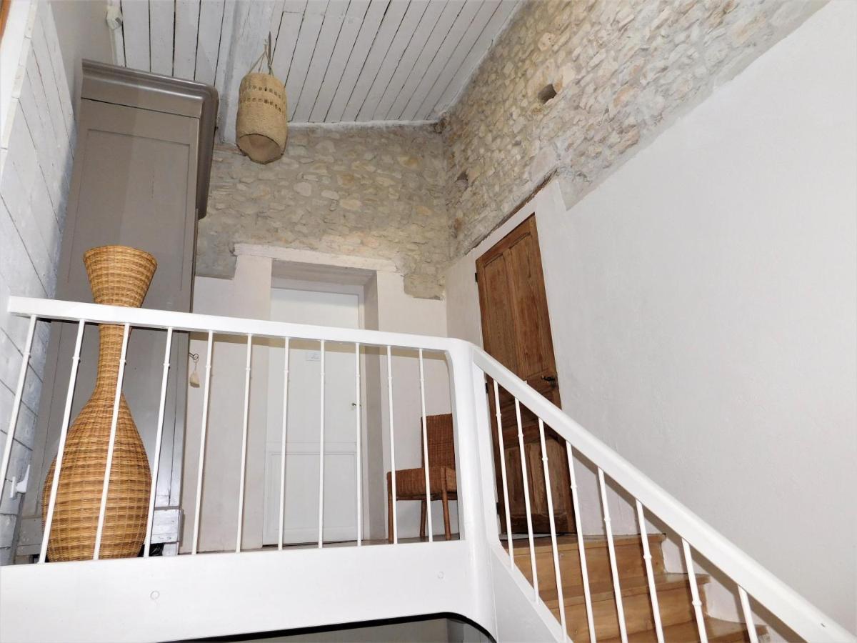 Le Prieure Saint Louis Bed & Breakfast Floure Екстериор снимка