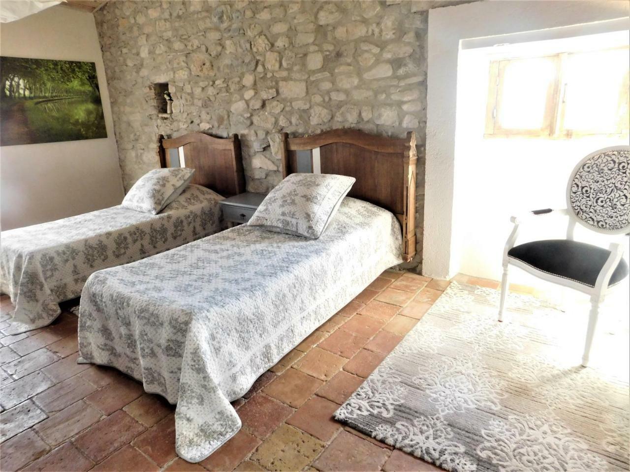 Le Prieure Saint Louis Bed & Breakfast Floure Екстериор снимка
