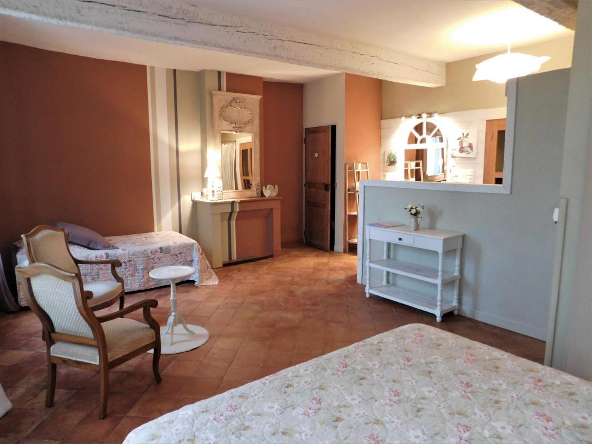 Le Prieure Saint Louis Bed & Breakfast Floure Екстериор снимка